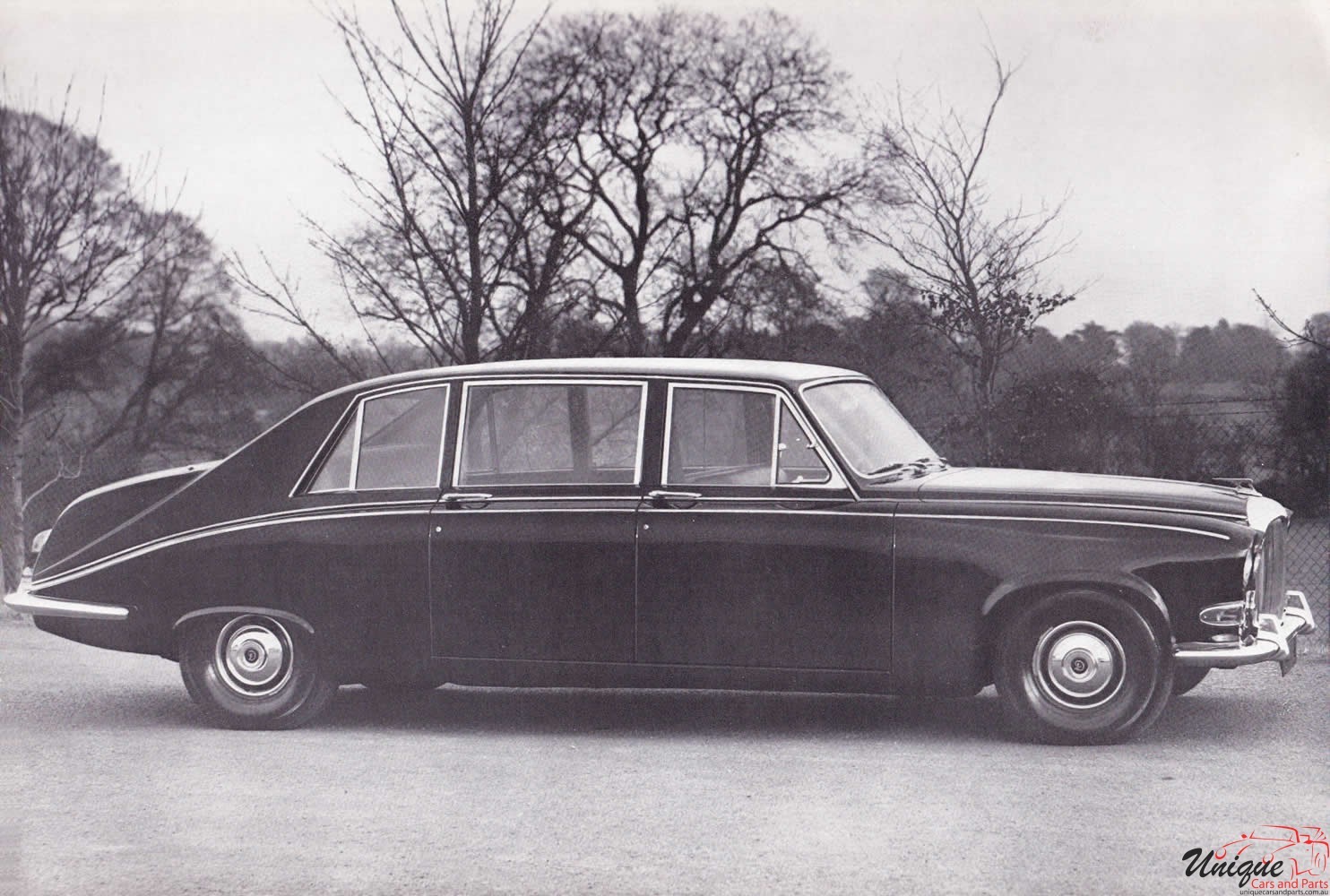 1970 Daimler of Coventry Brochure Page 7